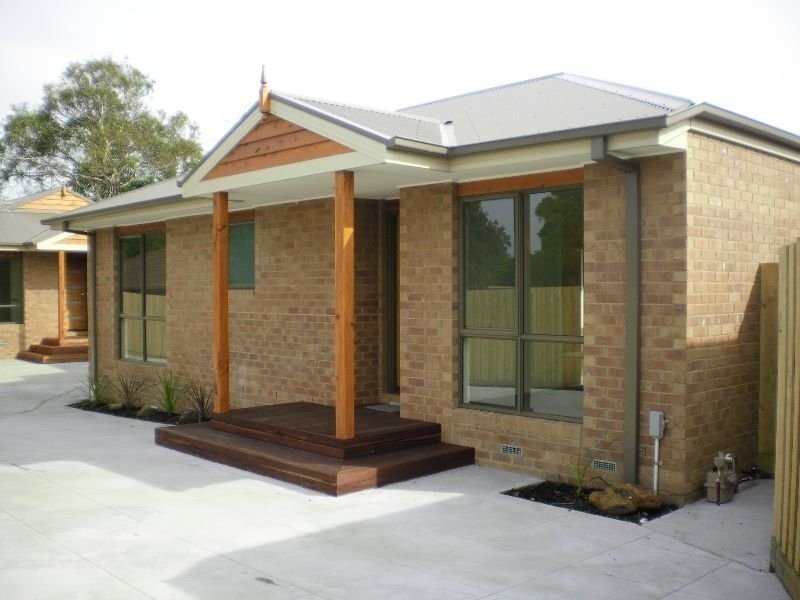 Unit 2/4 Leon Avenue, Rosebud VIC 3939