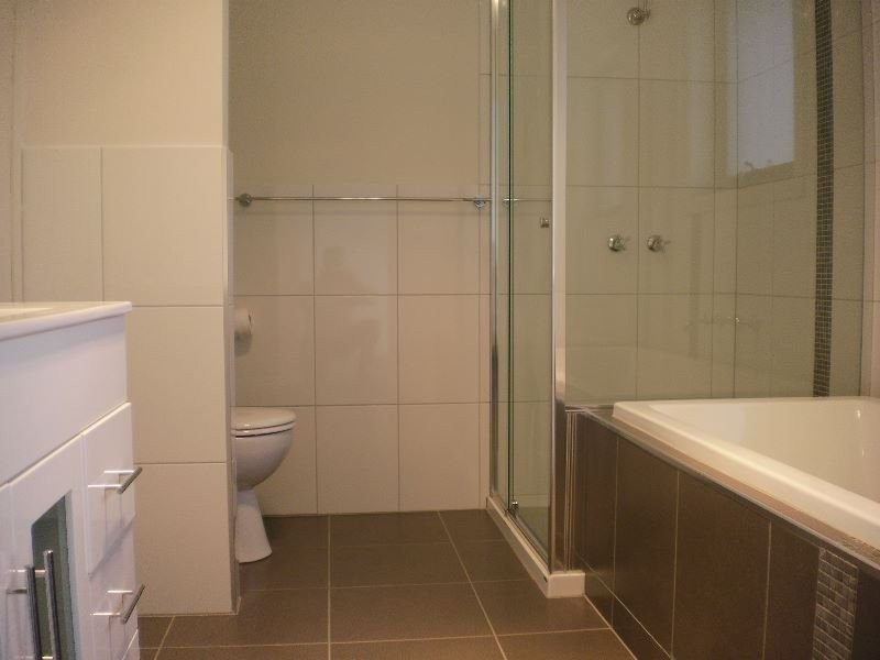 Unit 2/4 Leon Avenue, Rosebud VIC 3939
