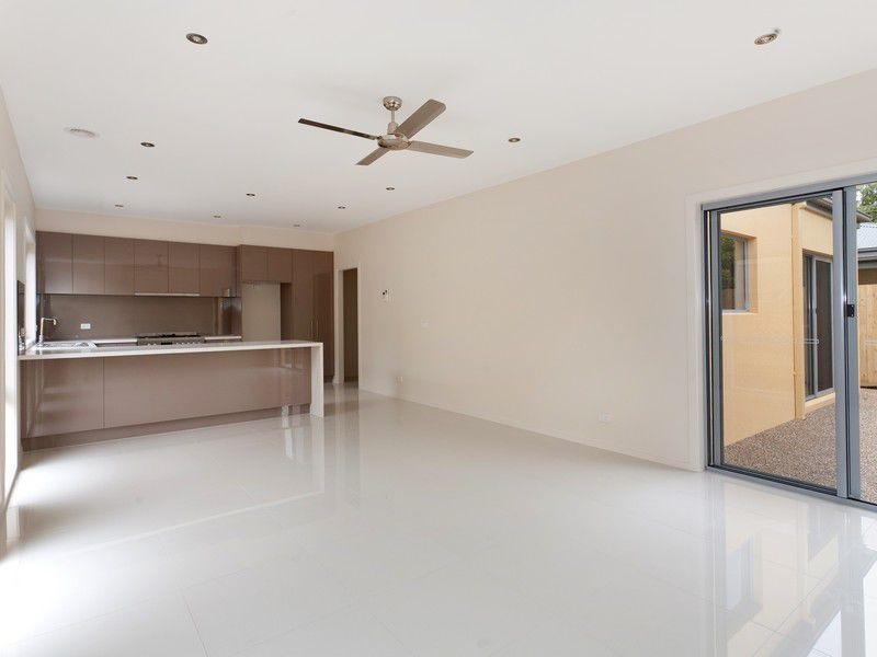 30 Clovelly Avenue, Rosebud VIC 3939