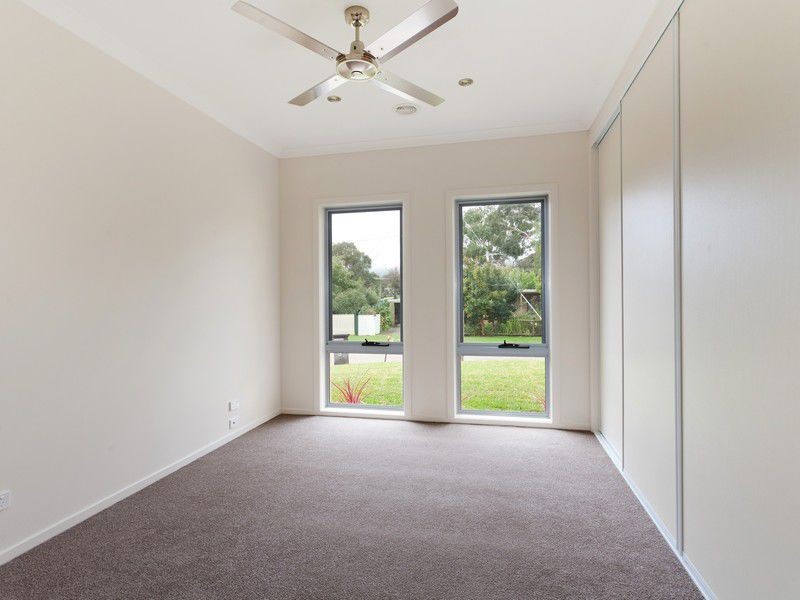 30 Clovelly Avenue, Rosebud VIC 3939