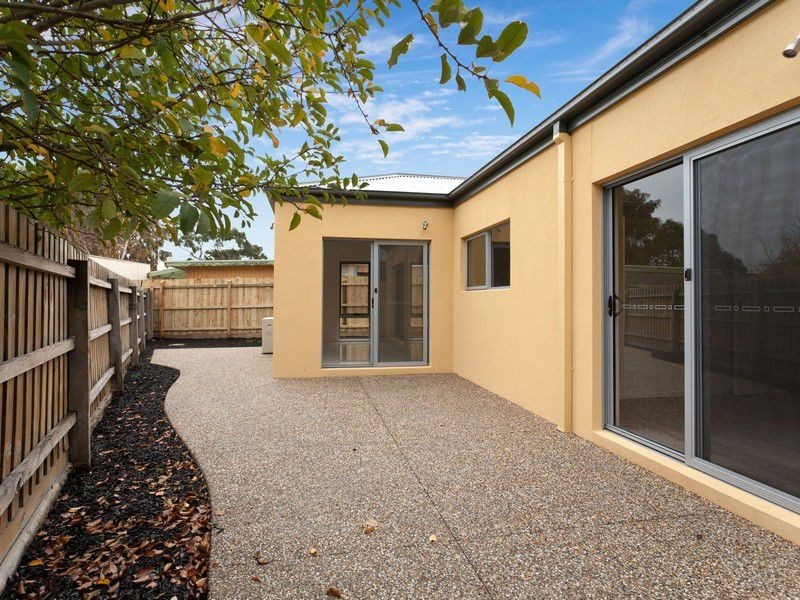 30 Clovelly Avenue, Rosebud VIC 3939