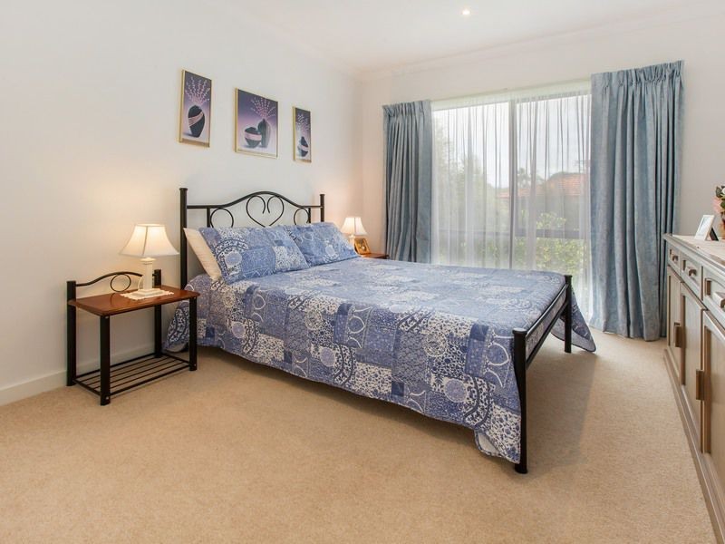 11 Denning Court, Rosebud VIC 3939