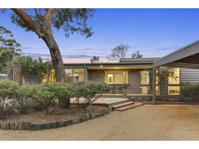 9 Bilbul Avenue, Rosebud VIC 3939