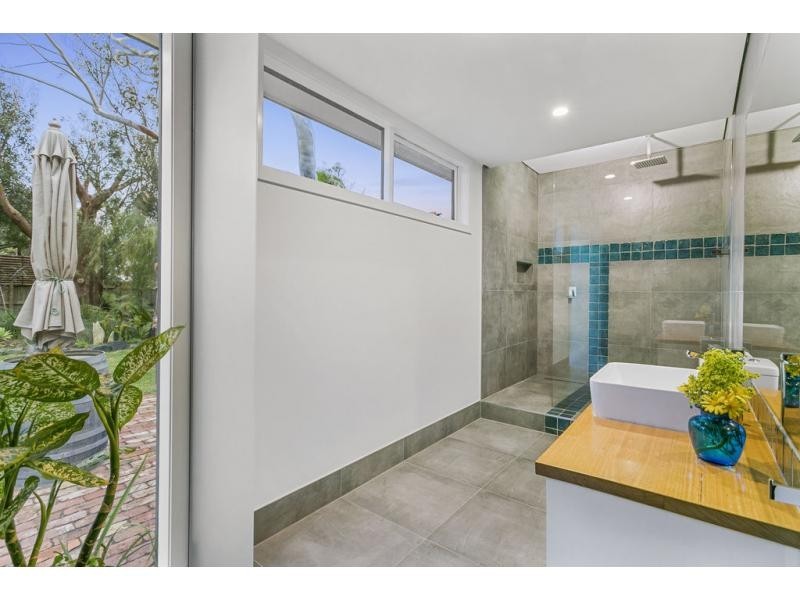 9 Bilbul Avenue, Rosebud VIC 3939