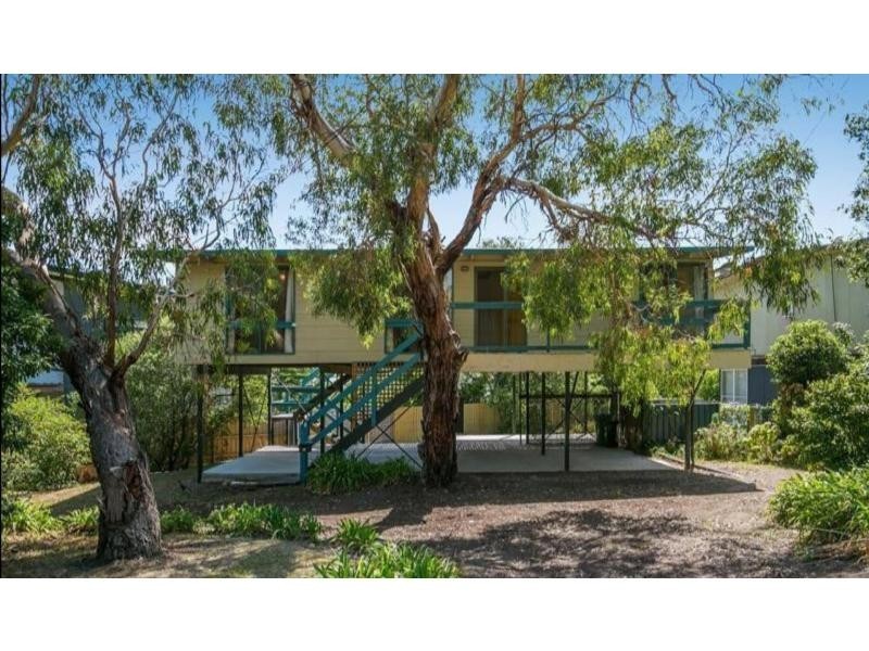 12 Leichardt Street, Mccrae VIC 3938