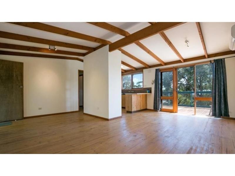 12 Leichardt Street, Mccrae VIC 3938