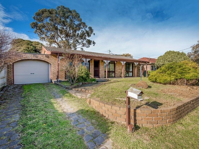 55 Woonton Crescent, Rosebud VIC 3939