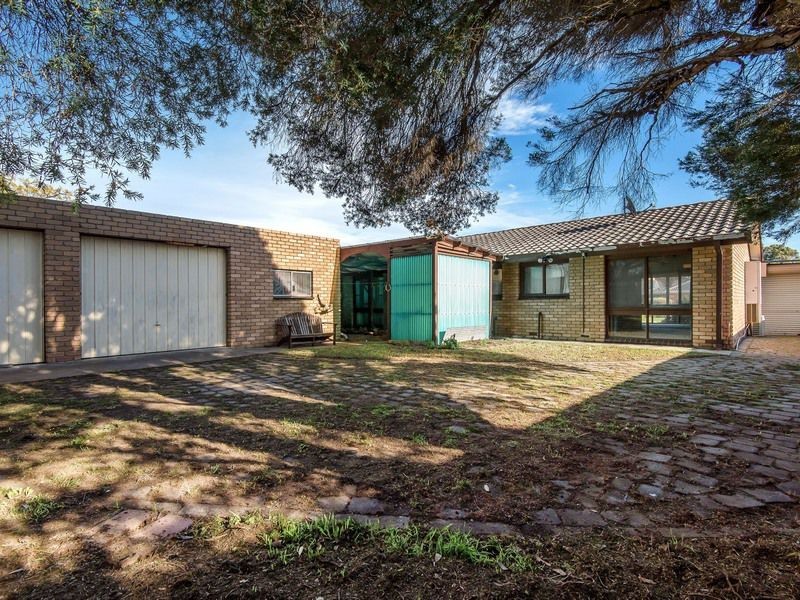 55 Woonton Crescent, Rosebud VIC 3939