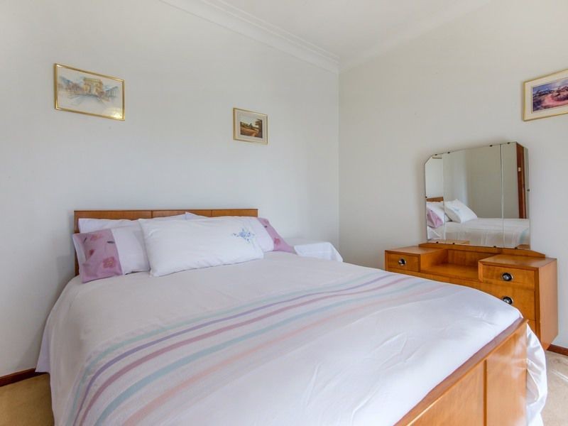 5 Grenville Grove, Rosebud West VIC 3940