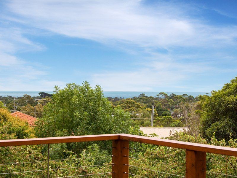 8 Banks Street, Mccrae VIC 3938