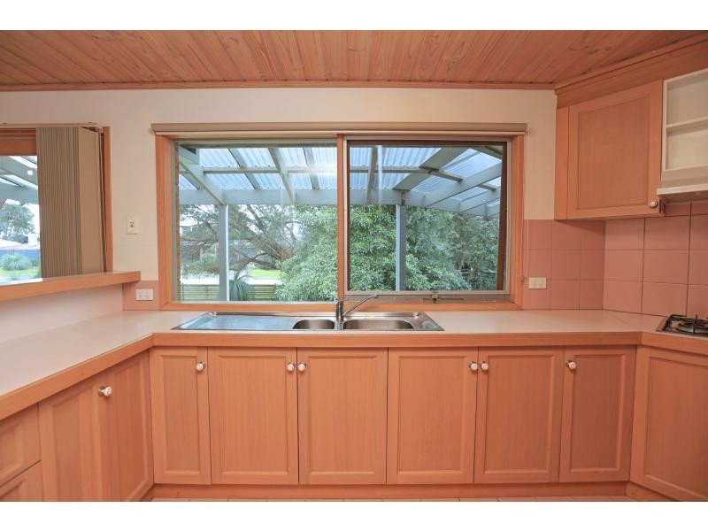 168 Elizabeth Drive, Rosebud VIC 3939