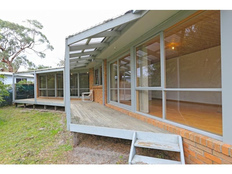 168 Elizabeth Drive, Rosebud VIC 3939