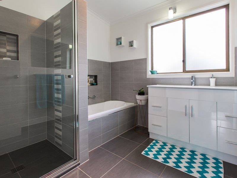 51 Sherwood Avenue, Rosebud VIC 3939