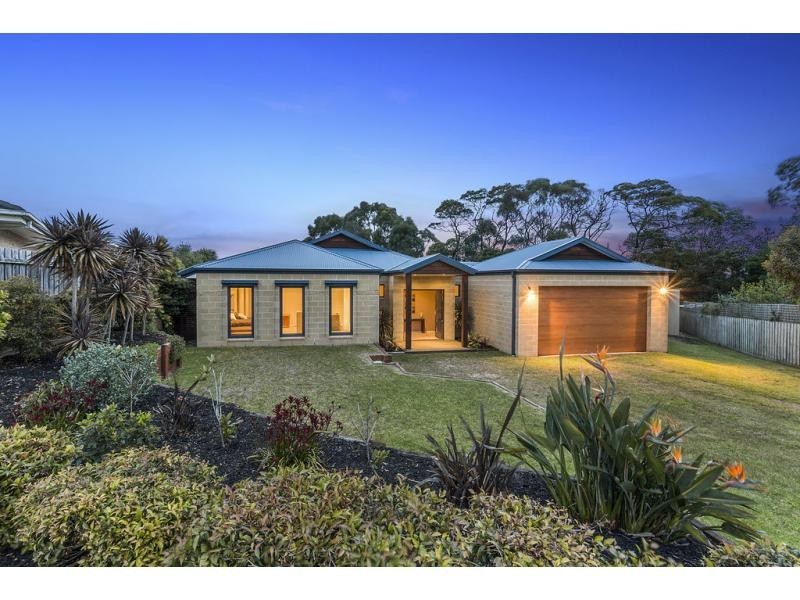 6 Egret Court, Rosebud West VIC 3940