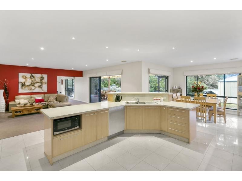 6 Egret Court, Rosebud West VIC 3940