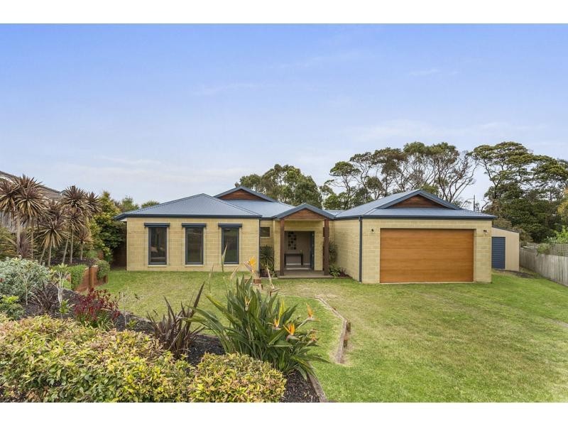 6 Egret Court, Rosebud West VIC 3940