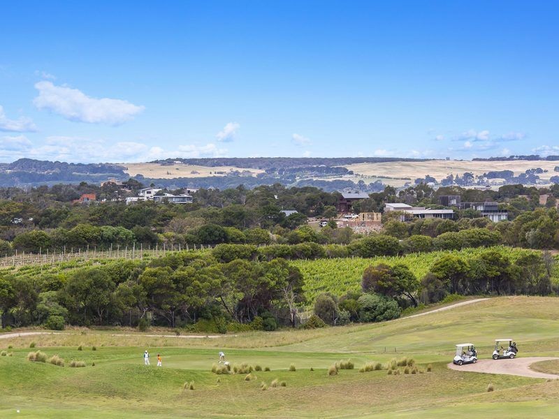 21 Lahinch Drive, Moonah Links Golf Course Resort, Fingal VIC 3939