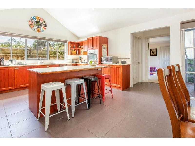 17 Avalon Drive, Rosebud VIC 3939