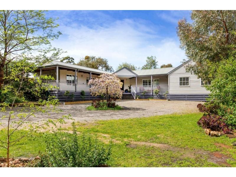 17 Avalon Drive, Rosebud VIC 3939