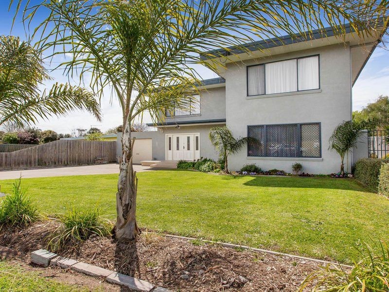 32 Hope Street, Rosebud VIC 3939
