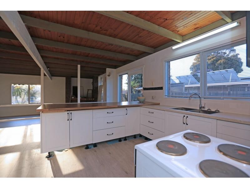 53 Potton Avenue, Rosebud VIC 3939