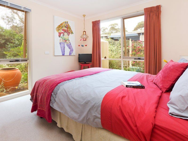 3 Yambill Avenue, Rosebud VIC 3939