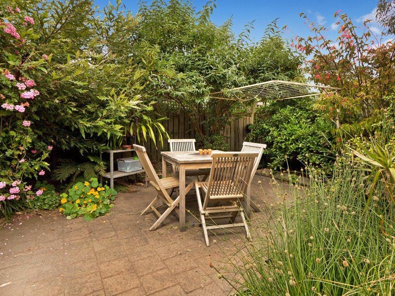 3 Yambill Avenue, Rosebud VIC 3939