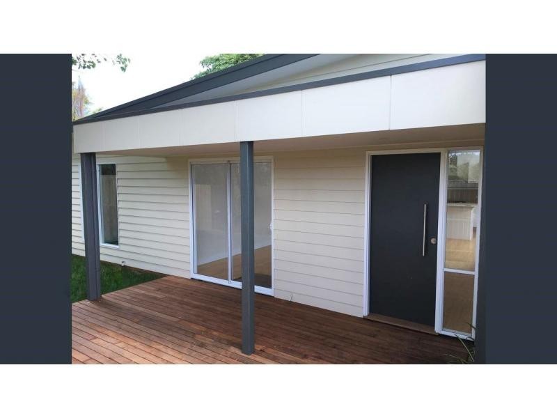 70 Whitehead Grove, Rosebud West VIC 3940