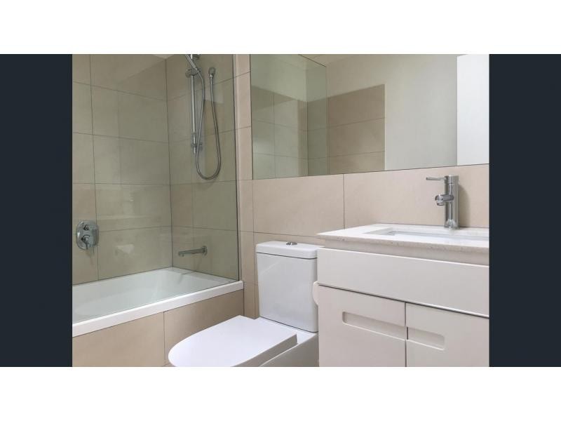 70 Whitehead Grove, Rosebud West VIC 3940