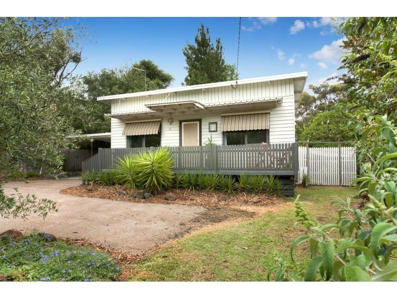 21 Sunningdale Road, Rosebud VIC 3939