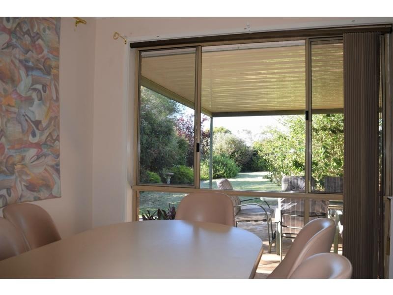 6 Poplar Drive, Rosebud VIC 3939