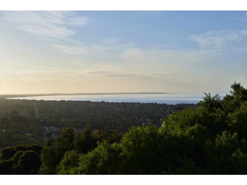 26 Hove Road, Rosebud VIC 3939