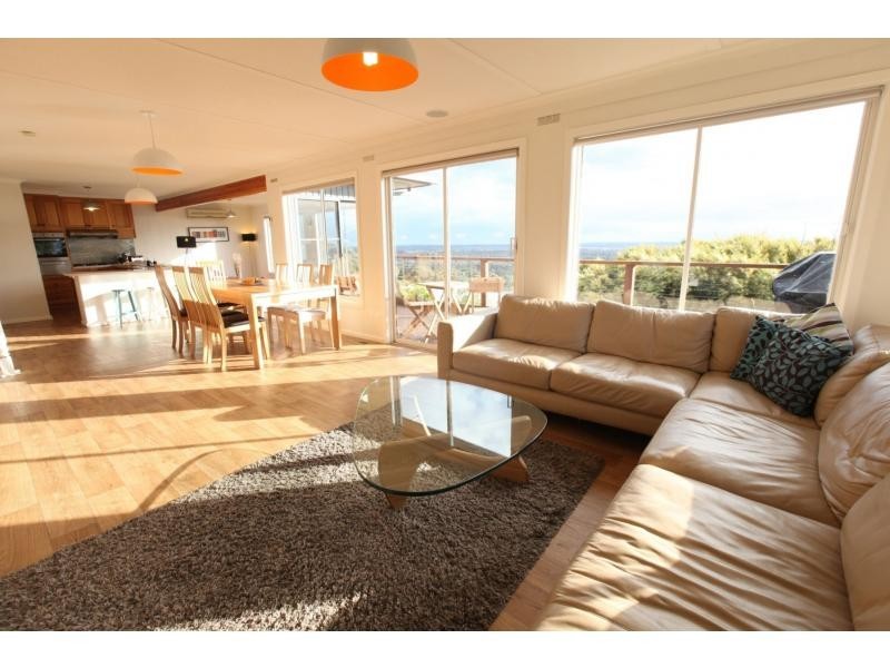 26 Hove Road, Rosebud VIC 3939