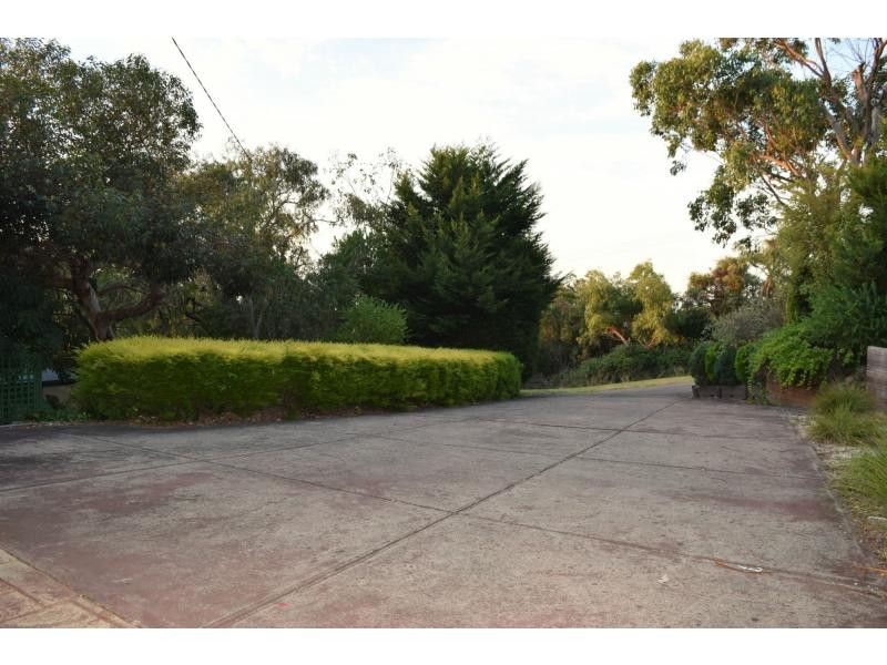 26 Hove Road, Rosebud VIC 3939