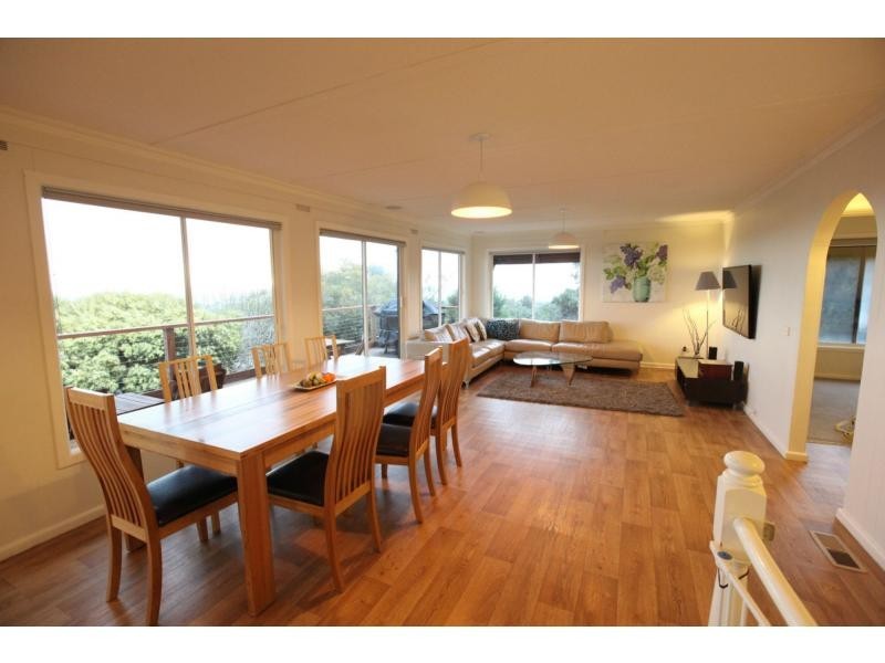 26 Hove Road, Rosebud VIC 3939