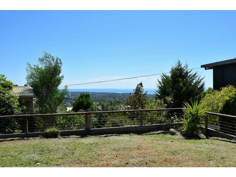 26 Hove Road, Rosebud VIC 3939