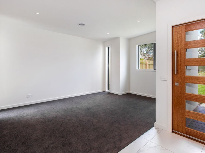 12a Donald Street, Rosebud VIC 3939