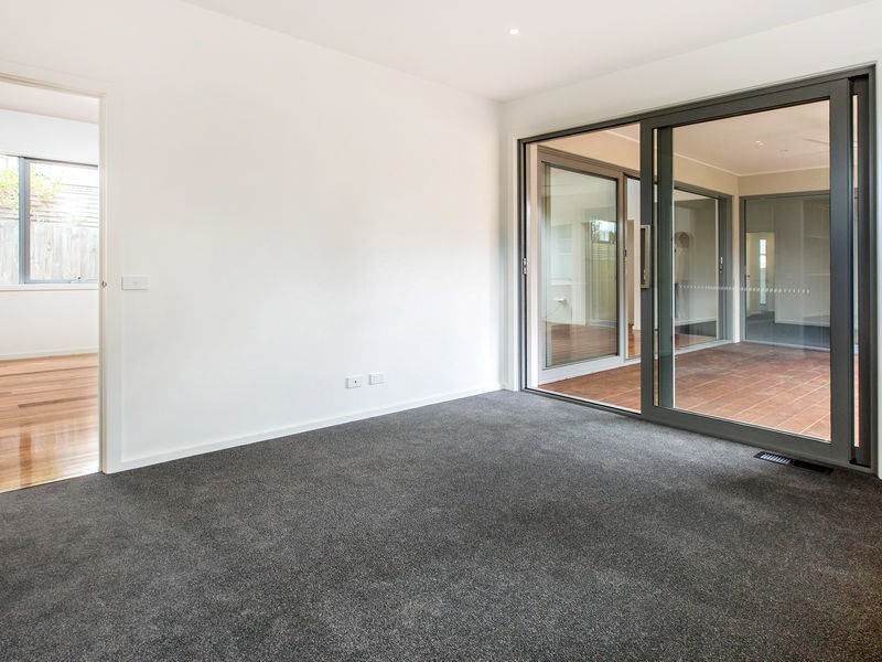 12a Donald Street, Rosebud VIC 3939