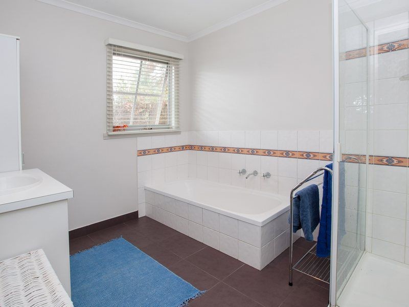 17 Avalon Drive, Rosebud VIC 3939