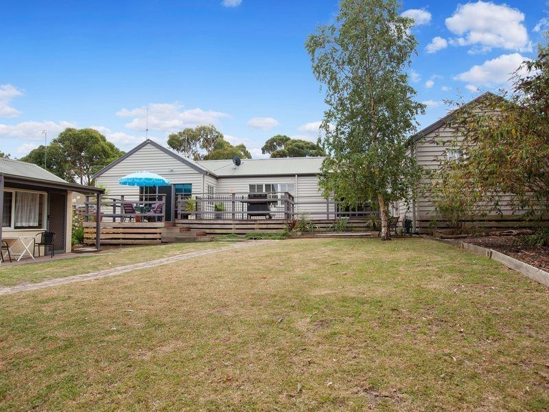 17 Avalon Drive, Rosebud VIC 3939