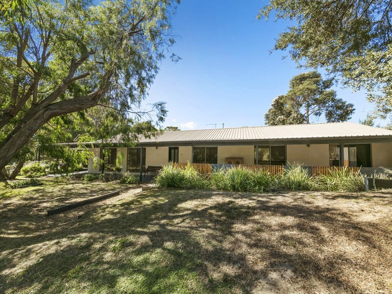 499 Waterfall Gully Road, Rosebud VIC 3939