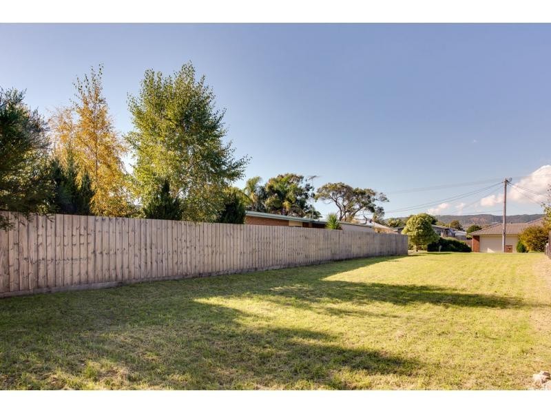 152 Seventh Avenue, Rosebud VIC 3939