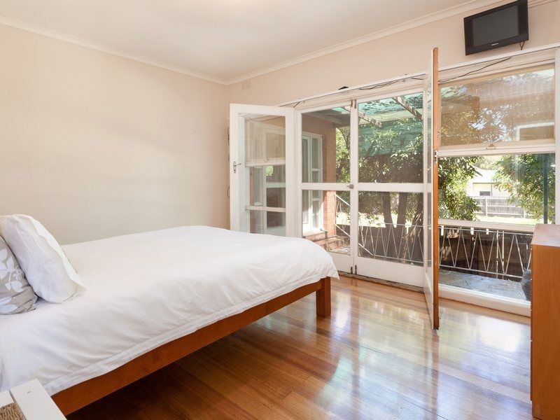 12 Gipps Street, Rosebud VIC 3939