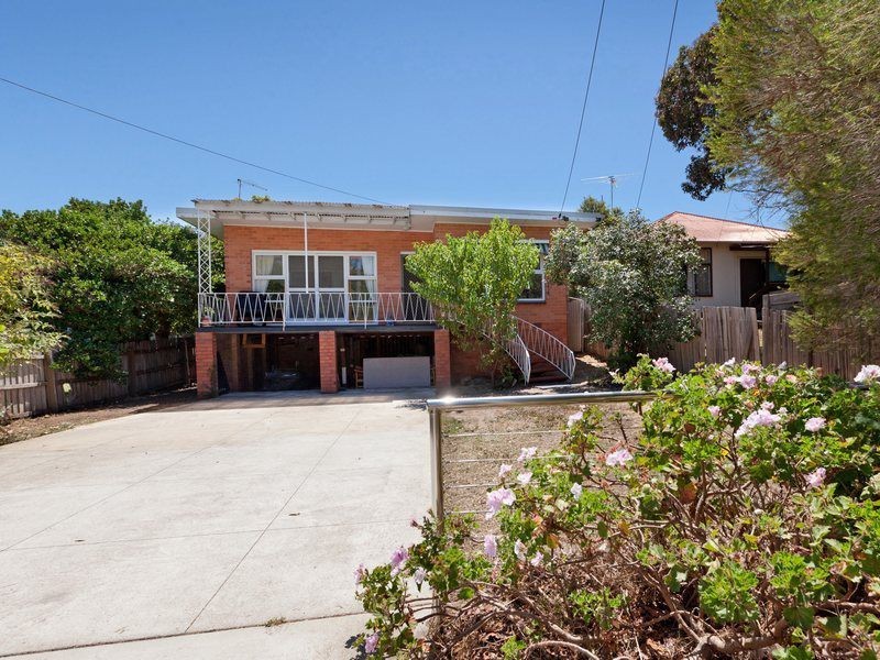 12 Gipps Street, Rosebud VIC 3939