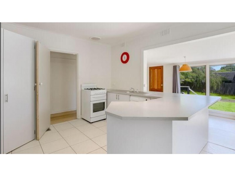 42 Heales Street, Dromana VIC 3936