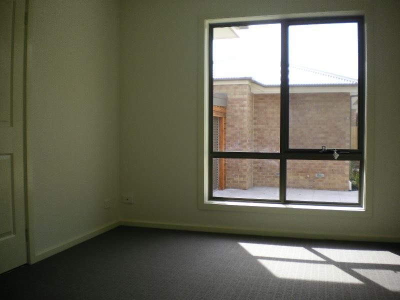 Unit 3/4 Leon Avenue, Rosebud VIC 3939