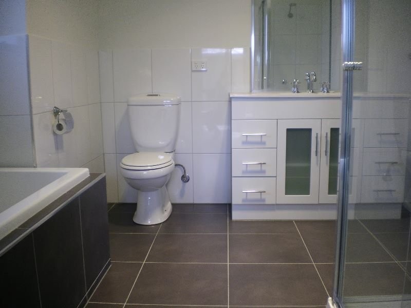 Unit 3/4 Leon Avenue, Rosebud VIC 3939