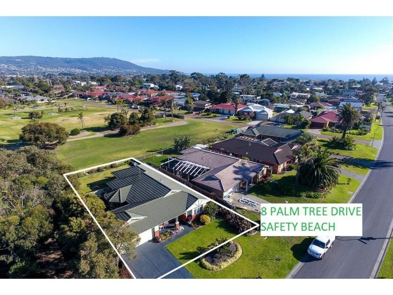 8 Palm Tree Drive, Safety Beach VIC 3936