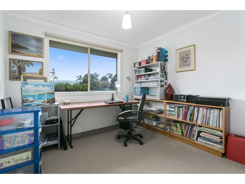 8 Palm Tree Drive, Safety Beach VIC 3936