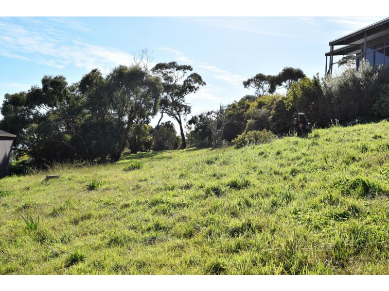 22 Hove Road, Rosebud VIC 3939